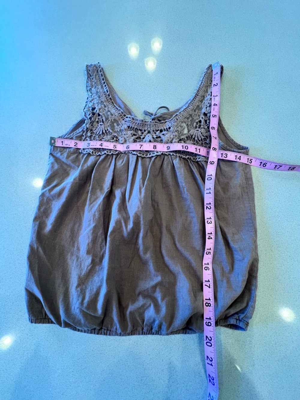 Vintage 579 Brown Crochet Yoke Tank Camisole Tie Back Elastic Waist PTP 15” XS/S - Picture 5 of 10